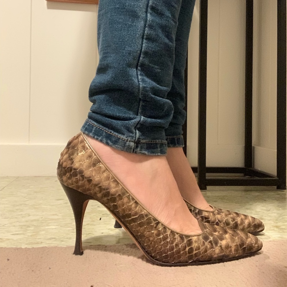 Python snakeskin pumps - Cole Haan - Picture 5 of 7